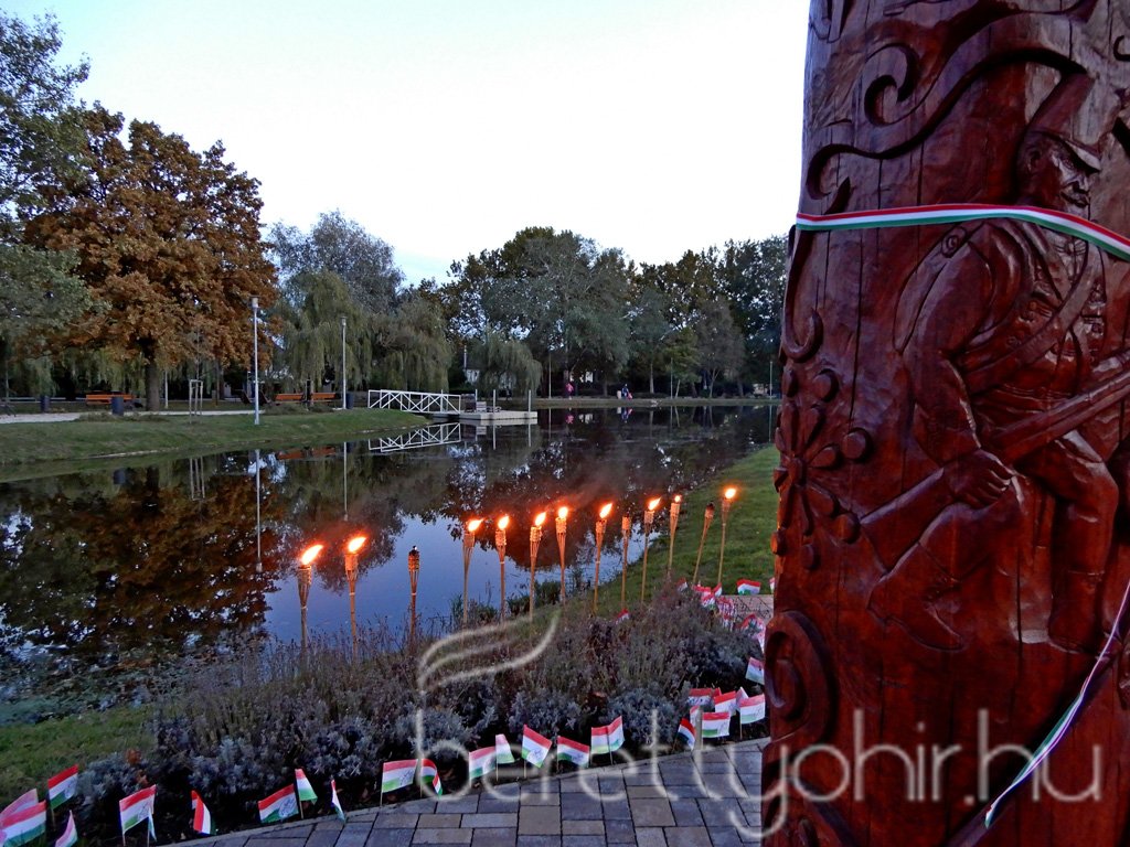 Gyertyagyújtás az aradi vértanúk emlékére 35